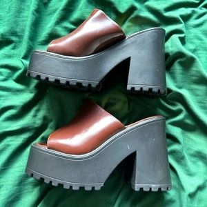 SHEIN BROWN CHUCKY PLATFORM HEELS